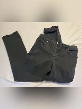 Gloria Vanderbilt Black Denim 6P Jeans Petite